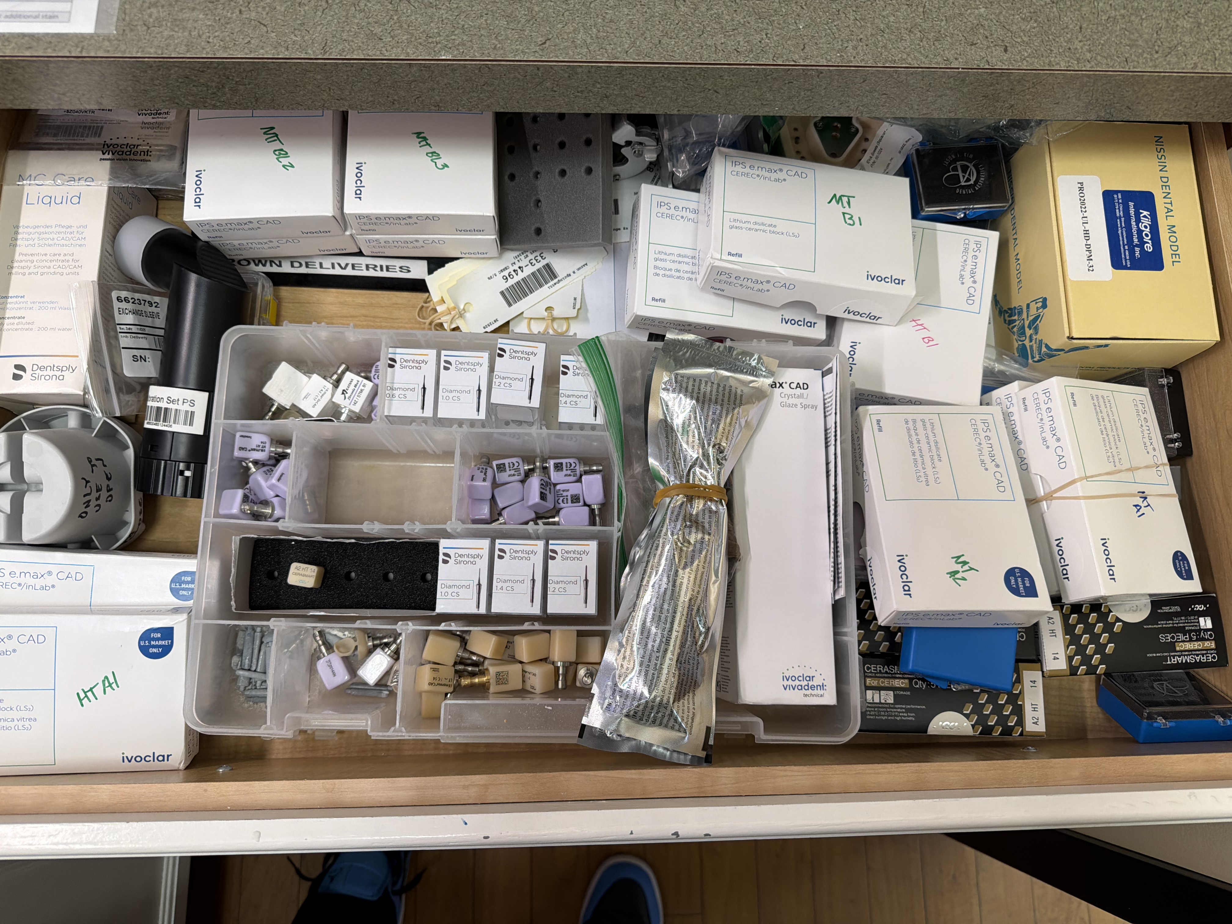 Disorganized dental block drawer