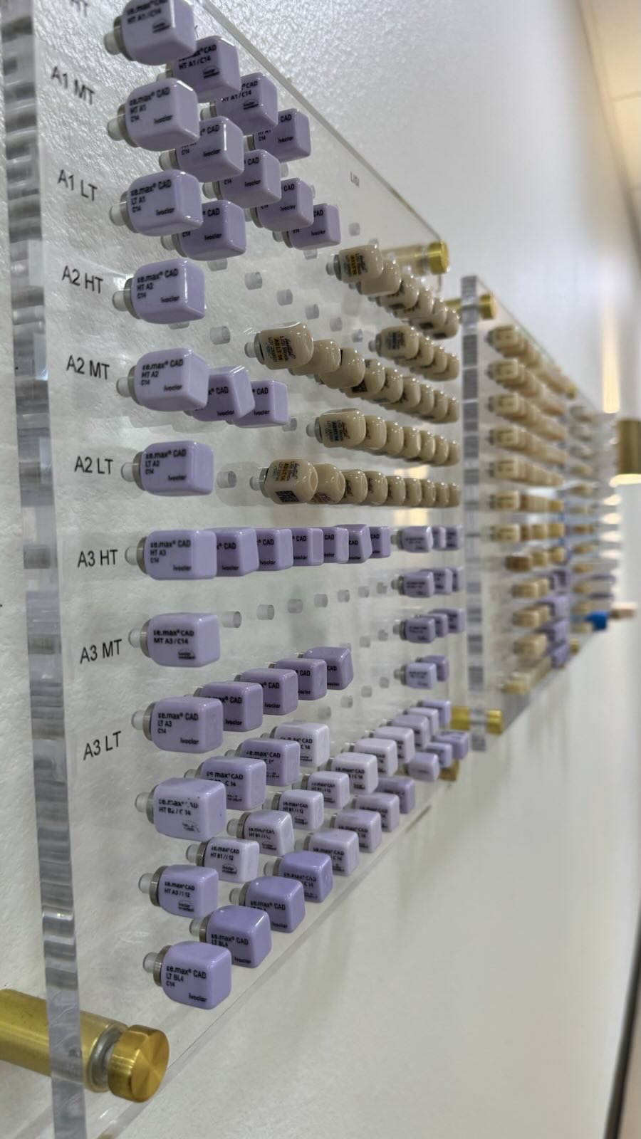 Loading CEREC blocks into the panel